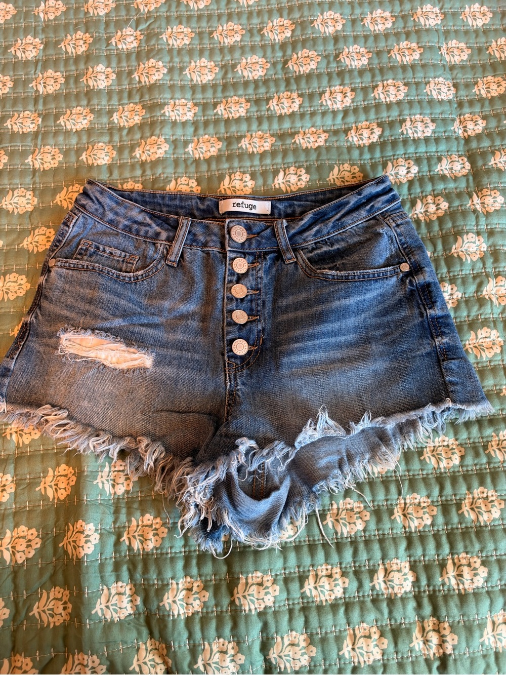 refuge Button-Front Distressed Denim Shorts in Blue